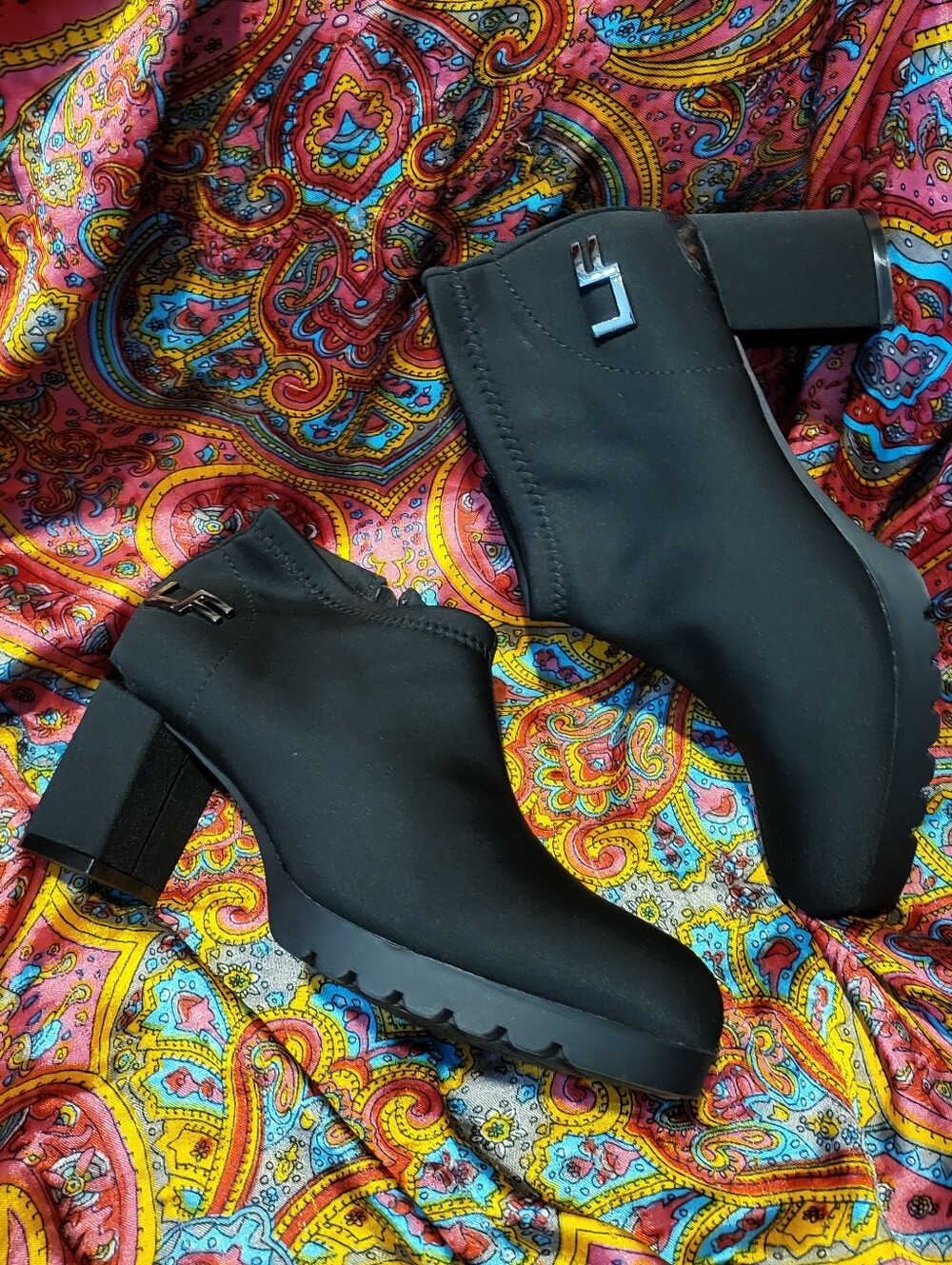 London Fog Thana  Black Neoprene Booties Ankle Boots Women's Size 9
